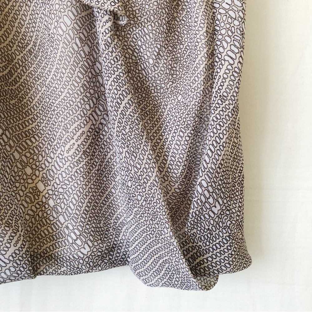 DAVID LAWRENCE Size 10 Beige Grey Abstract Sleeveless Ruffle Chiffon Top Career - Picture 7 of 12